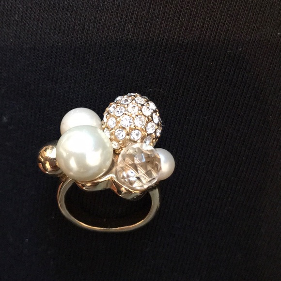 J.Crew pearl cluster ring - Picture 4 of 5